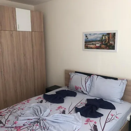 Harmani Beach Sabrina 아파트 소조폴